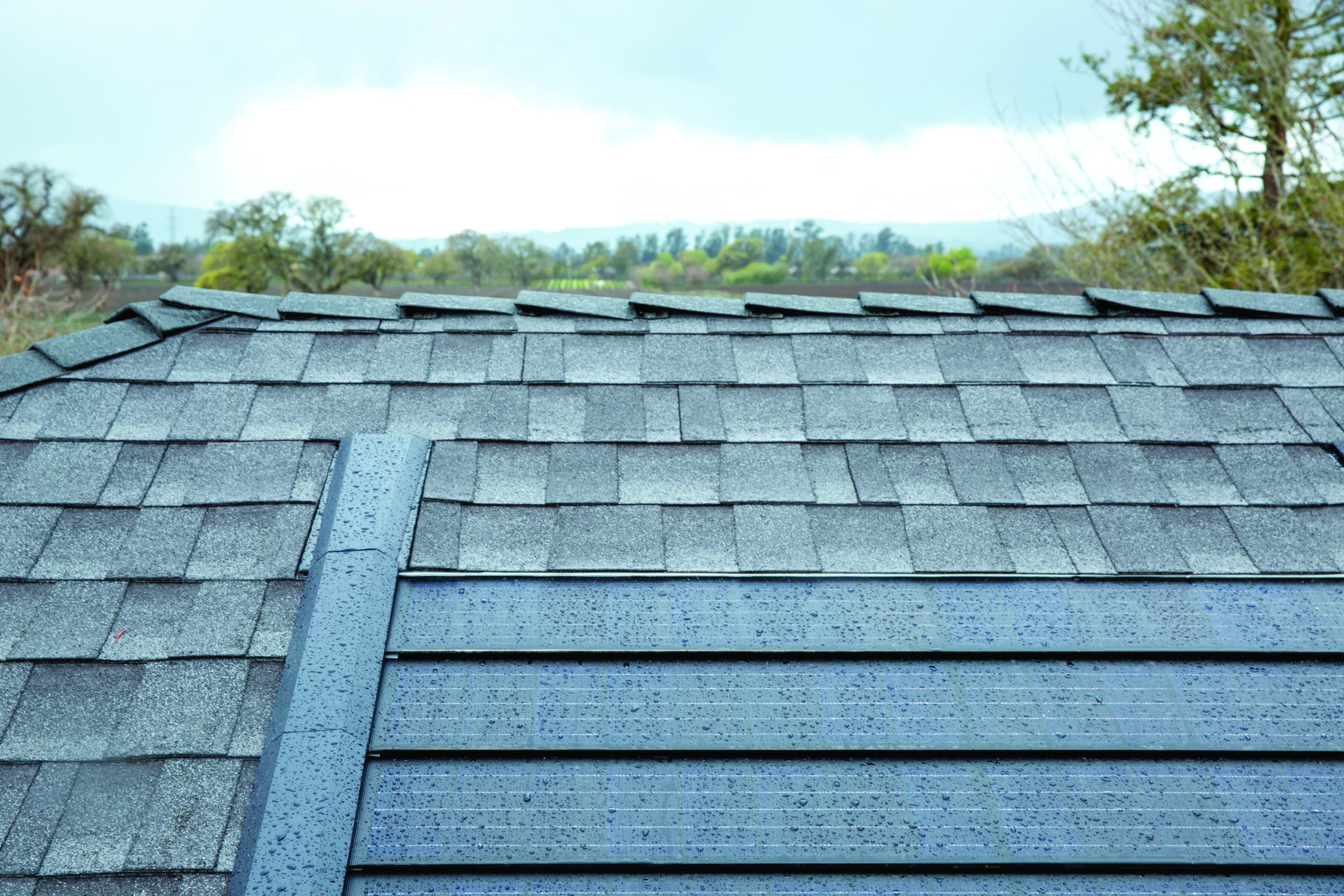 Qualify-For-Government-Incentives-With-Your-Solar-Shingles