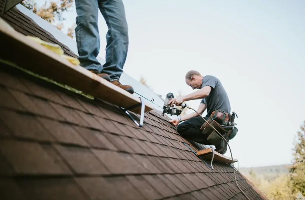 repairing a roof in san antonio